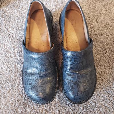 Wooden Clogs (7/8)-Aerosoles, Bass, Miss Albright and More (GB1-KD)
