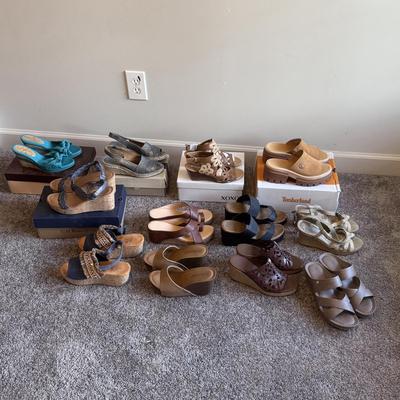 New in Box Timberland Sandals and Other Lightly Used Heeled Sandlas - Women’s Sizes 6.5-8 (GB1-DZ)