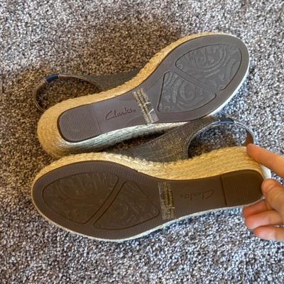 New in Box Timberland Sandals and Other Lightly Used Heeled Sandlas - Women’s Sizes 6.5-8 (GB1-DZ)