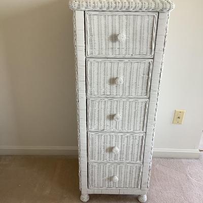 UBL760 5 Drawer Wicker Lingerie Chest with Glass Top