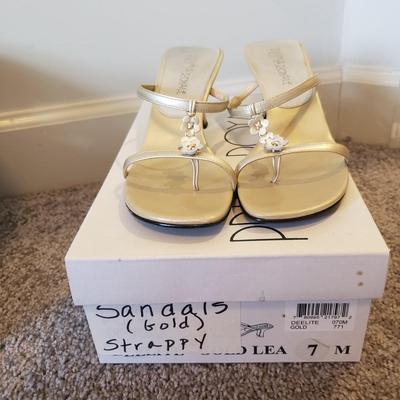 Dress Shoes (Size 7) Naturalizer, Nina, 9 West (GB1-KD)
