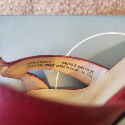Dress Shoes (Size 7) Naturalizer, Nina, 9 West (GB1-KD)