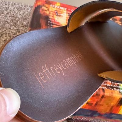 Jeffrey Campbell, Merrell, Johnny Was, and More Women’s Sandals - Size 7 (GB1-DZ)