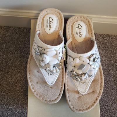 Summer Sandles (Size 7)-Clarks, Lindsay Phillips, Tonga and More (GB1-KD)