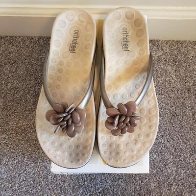 Summer Sandles (Size 7)-Clarks, Lindsay Phillips, Tonga and More (GB1-KD)