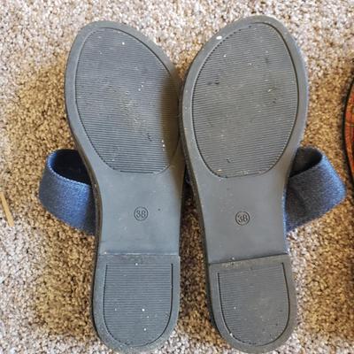 Summer Sandles (Size 7)-Clarks, Lindsay Phillips, Tonga and More (GB1-KD)