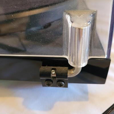 Pro-Ject Audio Systems Turntable (D-EL)