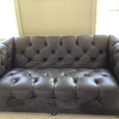 UBR767 Chesterfield Vinyl Tufted Love Seat Sofa