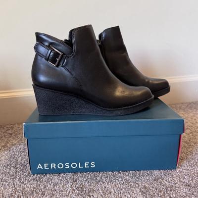 Ferri, Roper, Vionic, and Other Women’s Heeled Boots - Sizes 7-7.5 (GB1-DZ)