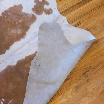 Cow Hide Rug (DR-EL)
