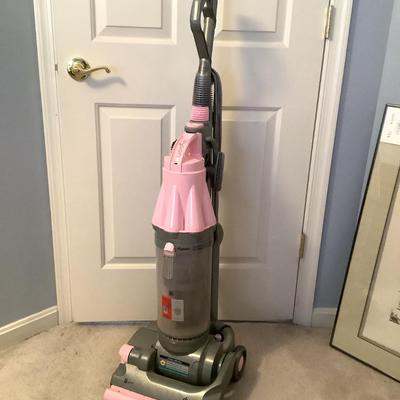 MB783 Pink Dyson Vacuum Model DC07