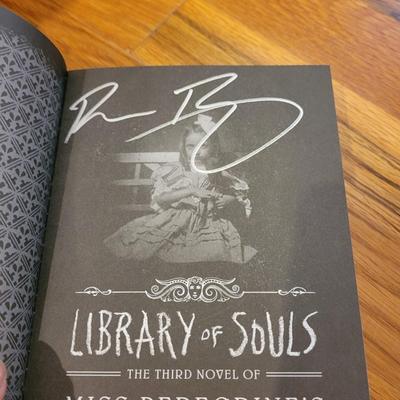 Summer Paperback Books, Include Signed Copies Ransom Briggs (LR-KD)
