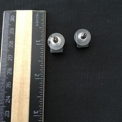 Beautiful Glass stud earrings