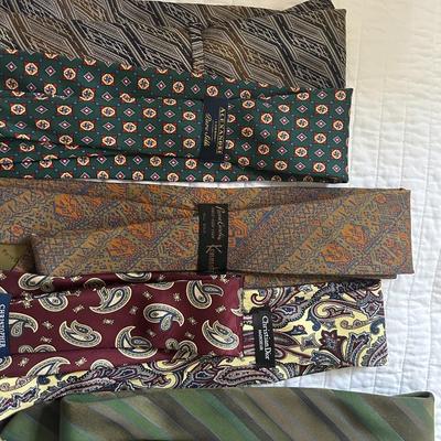 Lot of Ties