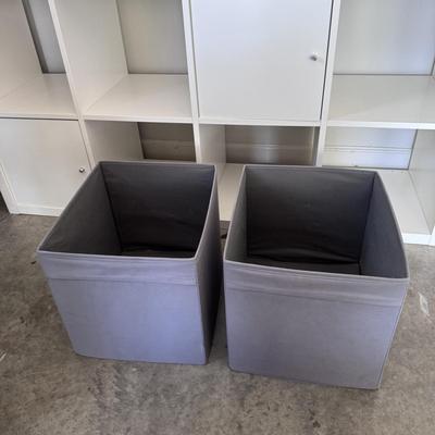 Eight Cube Shelving Unit (G-DZ)