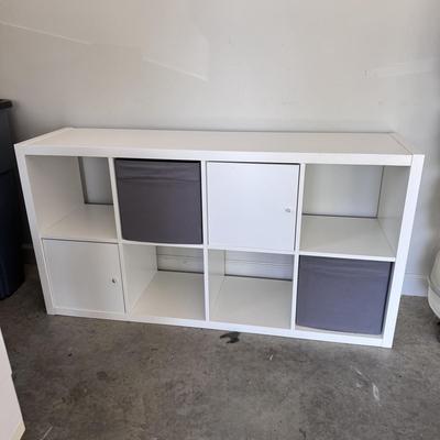 Eight Cube Shelving Unit (G-DZ)
