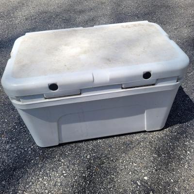 Yeti Tundra 45 Cooler (G-EL)