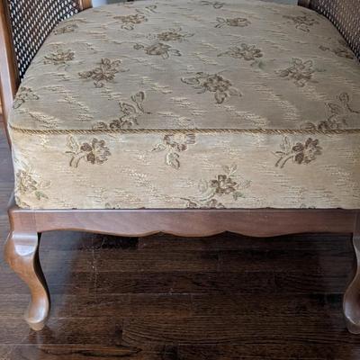 LOT 4Y: Antique/ Vintage Chippendale Style, Spindle Back, Cane Sided, Cushioned Chair