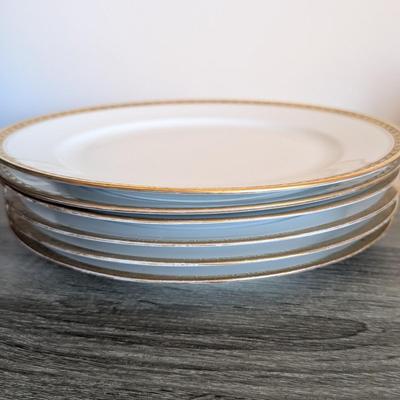 LOT 10D: Vintage Royal Bavaria 18 Carat Plated China