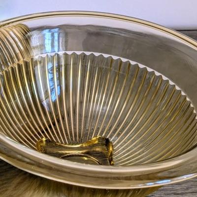 LOT 13K: Vintage Federal Glass Co Amber Nesting Bowls
