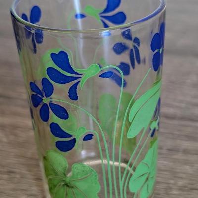 LOT 19K: Vintage Mixed Pattern Fruit Glasses