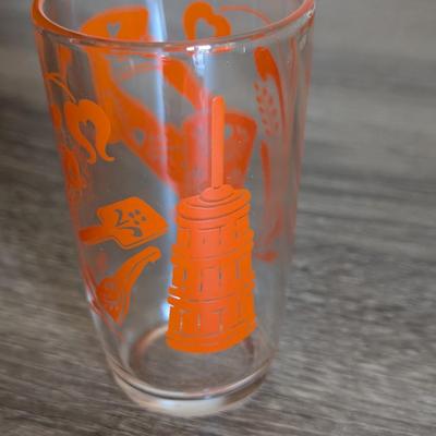 LOT 19K: Vintage Mixed Pattern Fruit Glasses