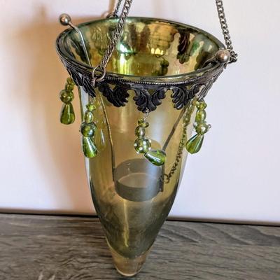 LOT 20K: Vintage Glass & Metal Hanging Tea Light Holder