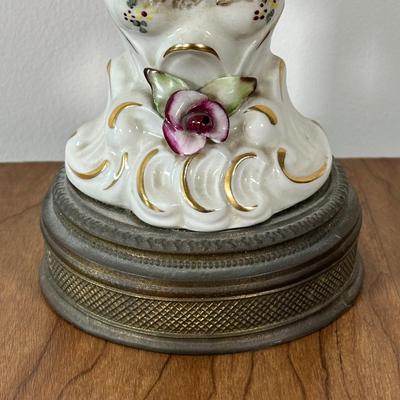 LOT 33M: Two Vintage Victorian Porcelain Bust Table Lamps
