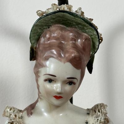 LOT 33M: Two Vintage Victorian Porcelain Bust Table Lamps