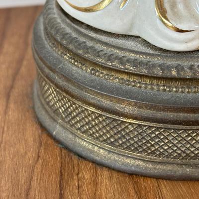 LOT 33M: Two Vintage Victorian Porcelain Bust Table Lamps