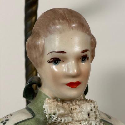 LOT 33M: Two Vintage Victorian Porcelain Bust Table Lamps