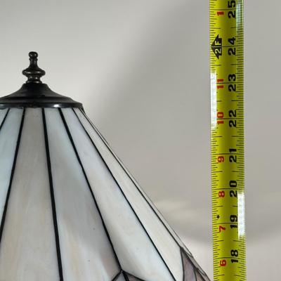 LOT 34M: Vintage Tiffany Style Stained Glass Table Lamp