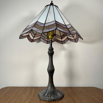 LOT 34M: Vintage Tiffany Style Stained Glass Table Lamp