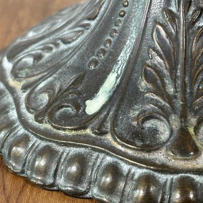 LOT 34M: Vintage Tiffany Style Stained Glass Table Lamp