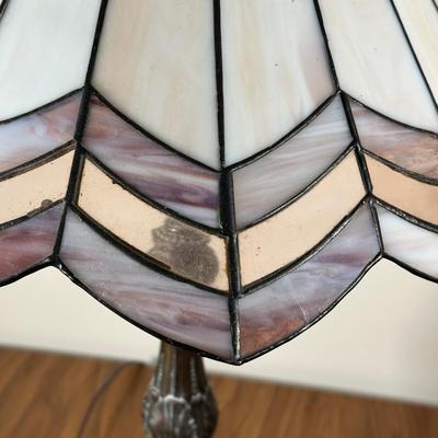 LOT 34M: Vintage Tiffany Style Stained Glass Table Lamp