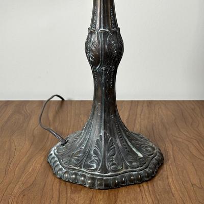 LOT 34M: Vintage Tiffany Style Stained Glass Table Lamp