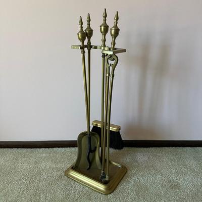 LOT 71L: Vintage Brass Fireplace Tool Set