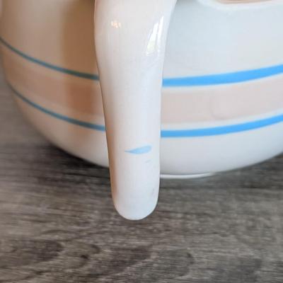 LOT 82K: Longaberger Classic Plaid Pattern & McCoy Batter Bowls