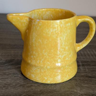 LOT 83K: Vintage Stangl Town & Country Yellow Pitcher Set With Flower Pot