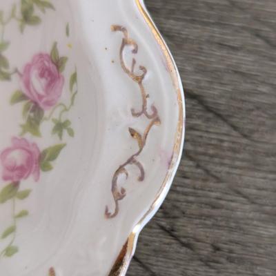 LOT 95K: Vintage Johann Haviland Chippendale Rose China Set