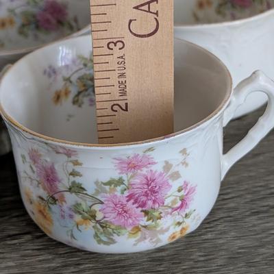 LOT 95K: Vintage Johann Haviland Chippendale Rose China Set
