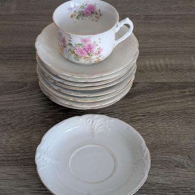 LOT 95K: Vintage Johann Haviland Chippendale Rose China Set