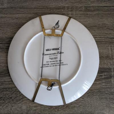 LOT 97K: Vintage Holly Hobby Plates & Maude Humphrey Bogart's Spring Time Gathering