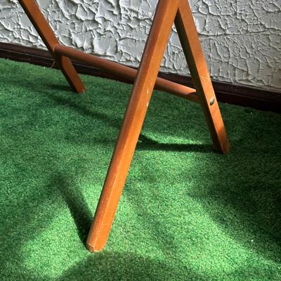 LOT 137F: 4 Mid Century Modern Scheibe Folding Stackable TV Tray Tables w/ Stand