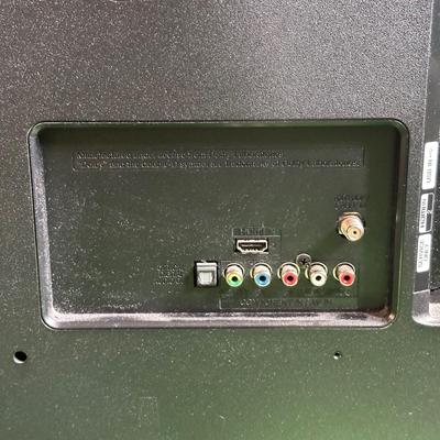 LOT 138F: LG TV Monitor Model 42LF5600