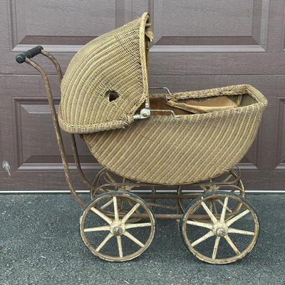 LOT 150G: Antique Victorian Wicker Baby Stroller/Buggy Circa Early 19th Century