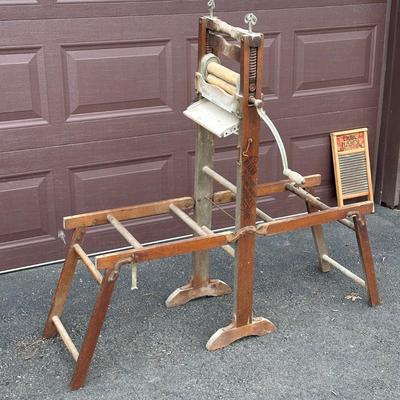 LOT 151G: Antique Markson Wringer Washstand & Dubl Handi Washboard