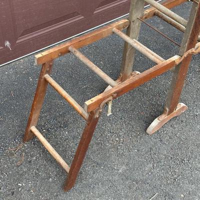 LOT 151G: Antique Markson Wringer Washstand & Dubl Handi Washboard