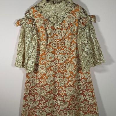 LOT 155L: Vintage Lilya Nicis New York Mod 1960s Lace Dress w/ Sparkly Vintage Heels