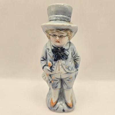 LOT 167F: Three Vintage Porcelain Figures of German Origin